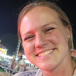 Meet your Posher, Lily